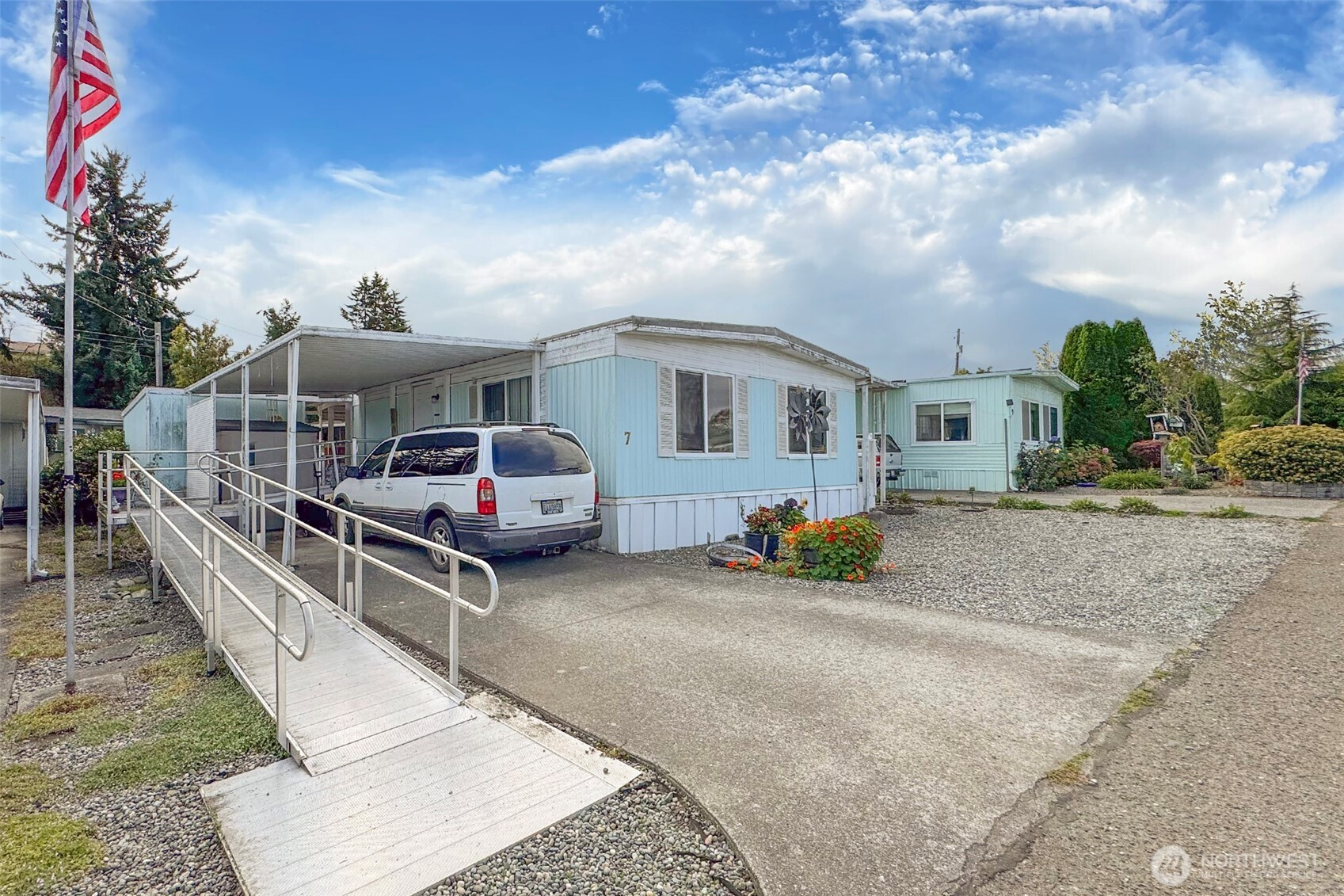 921 S Third Avenue, Sequim, WA 98382