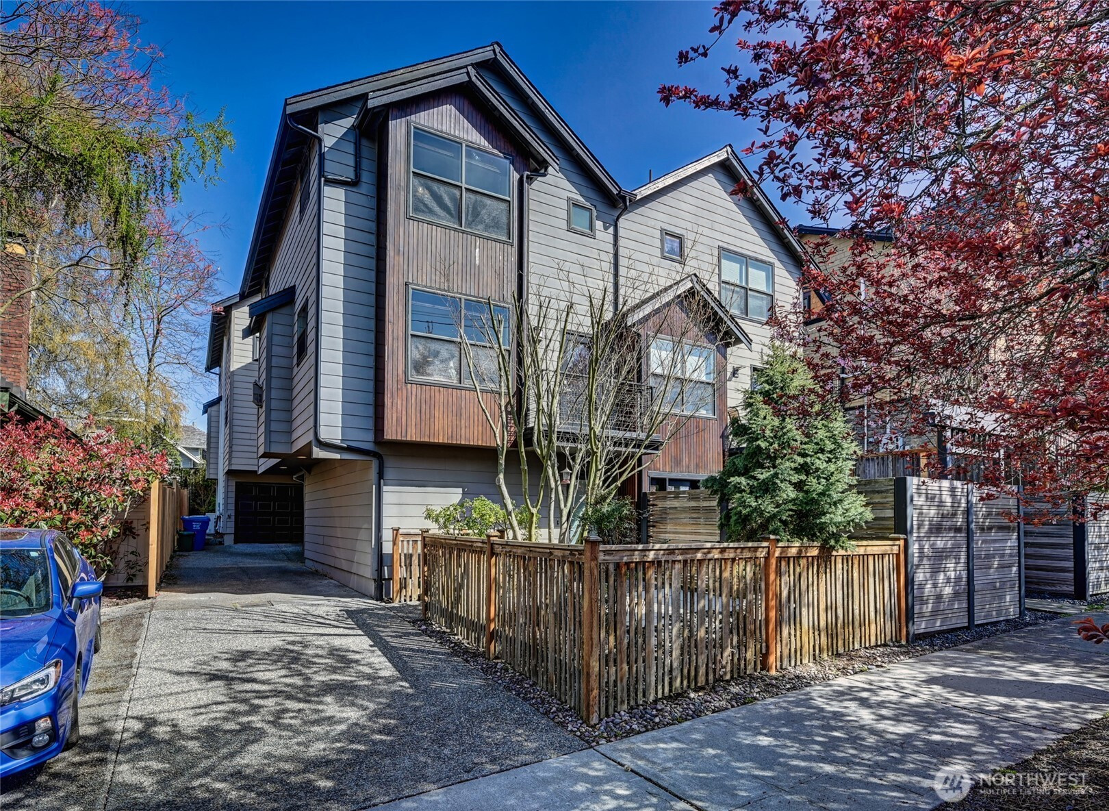 1918 N 46th Street, Seattle, WA 98103