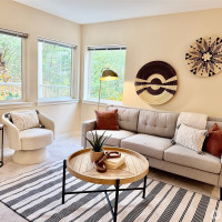 300 High School Road, Bainbridge Island, WA 98110