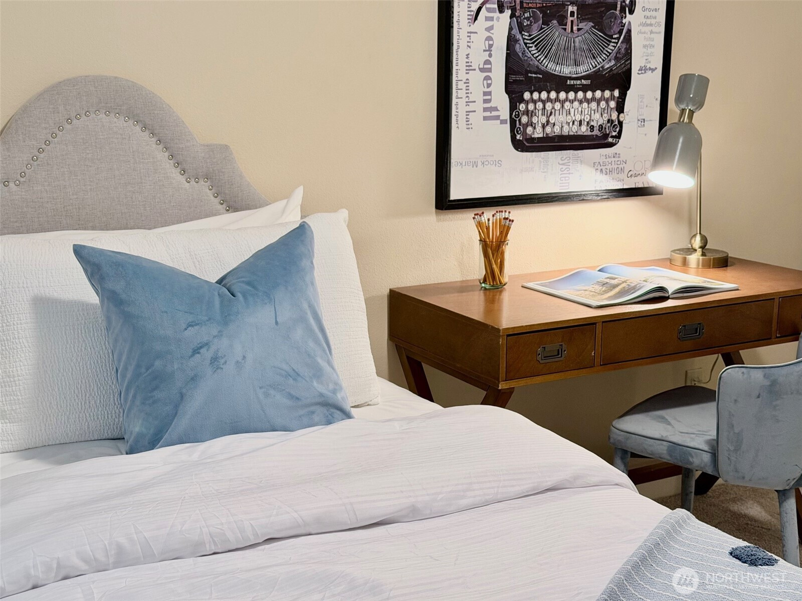 300 High School Road, Bainbridge Island, WA 98110