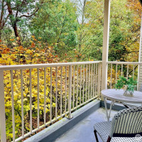 300 High School Road, Bainbridge Island, WA 98110