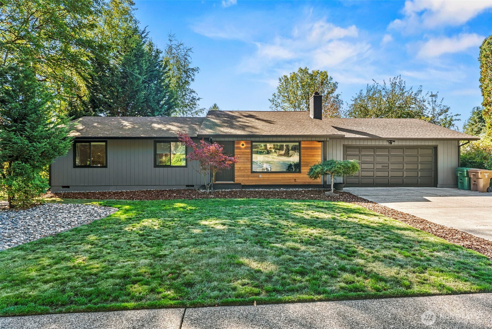 3167 Pacific Way, Longview, WA 98632