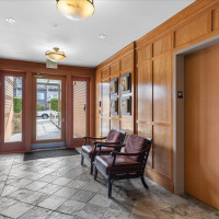 55 Pine Street, Edmonds, WA 98020