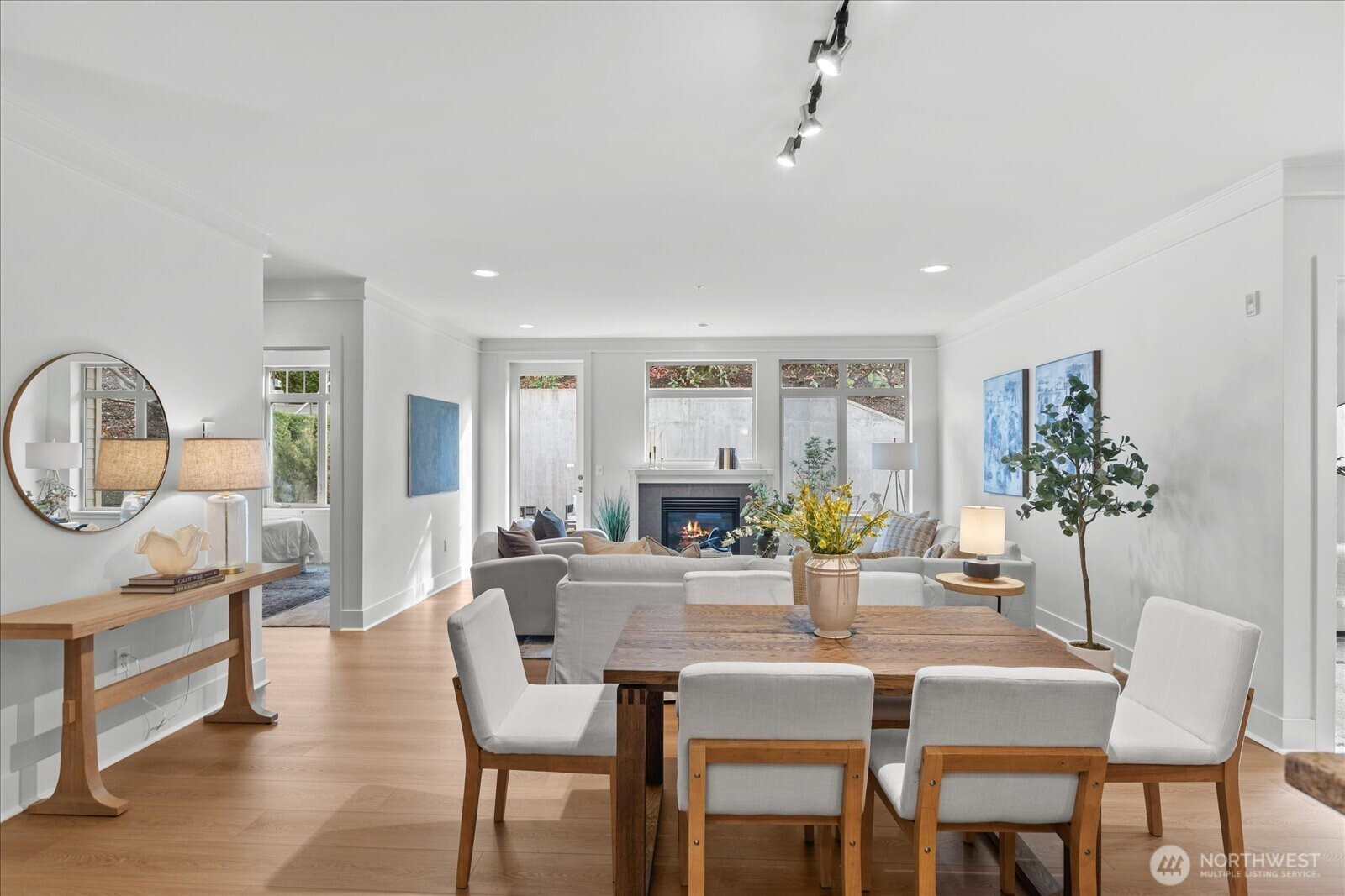 55 Pine Street, Edmonds, WA 98020