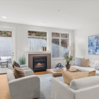 55 Pine Street, Edmonds, WA 98020