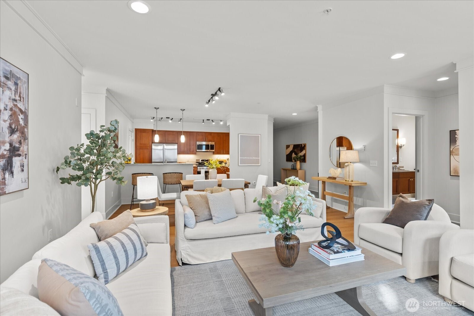 55 Pine Street, Edmonds, WA 98020