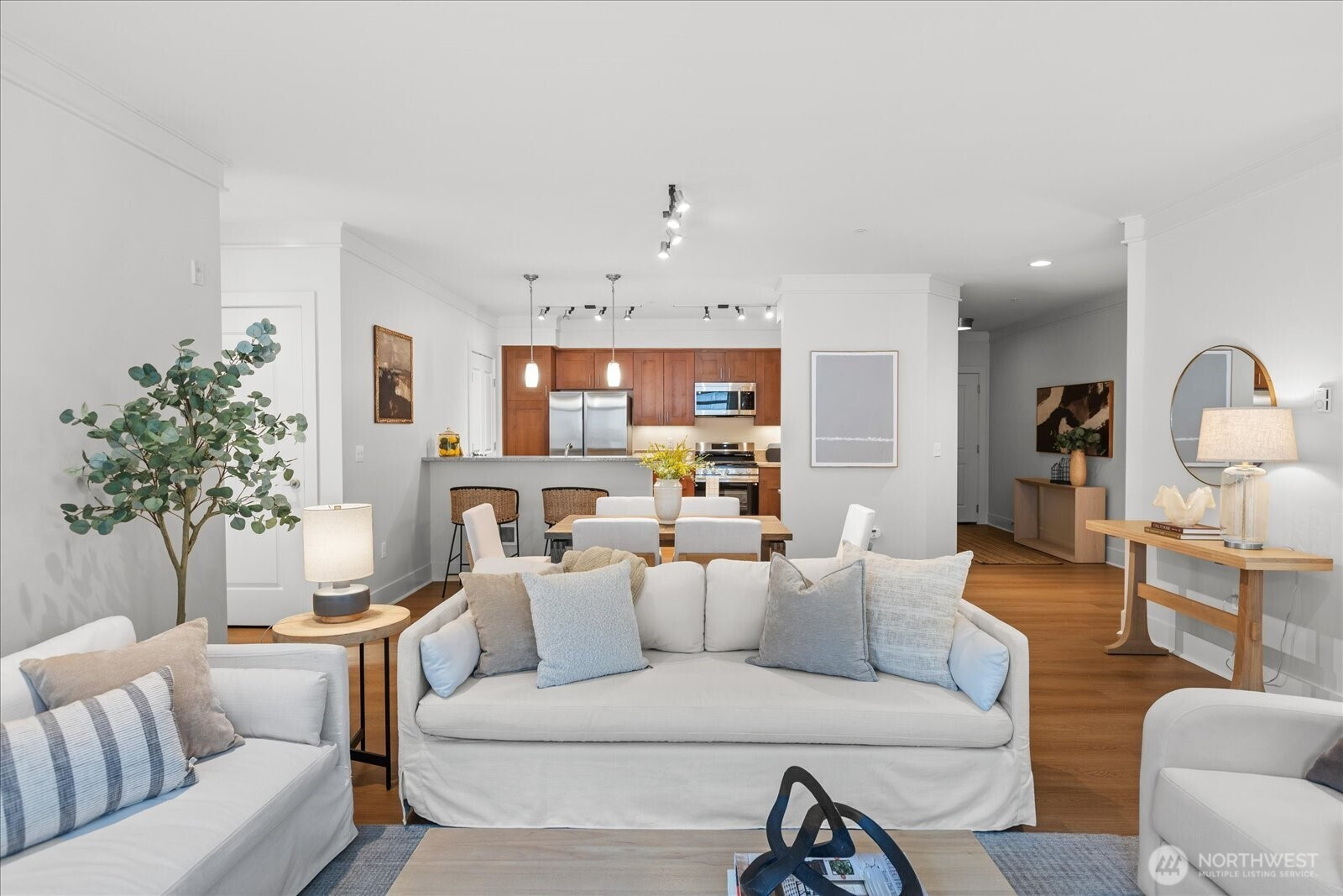 55 Pine Street, Edmonds, WA 98020