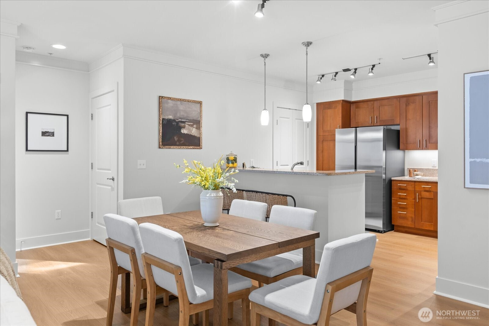 55 Pine Street, Edmonds, WA 98020