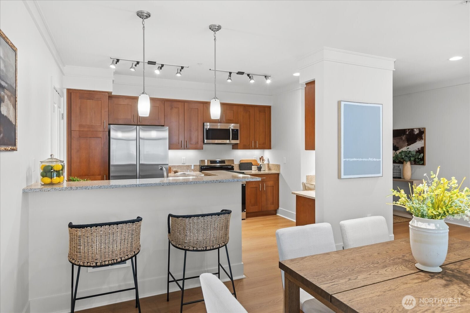 55 Pine Street, Edmonds, WA 98020