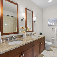 55 Pine Street, Edmonds, WA 98020