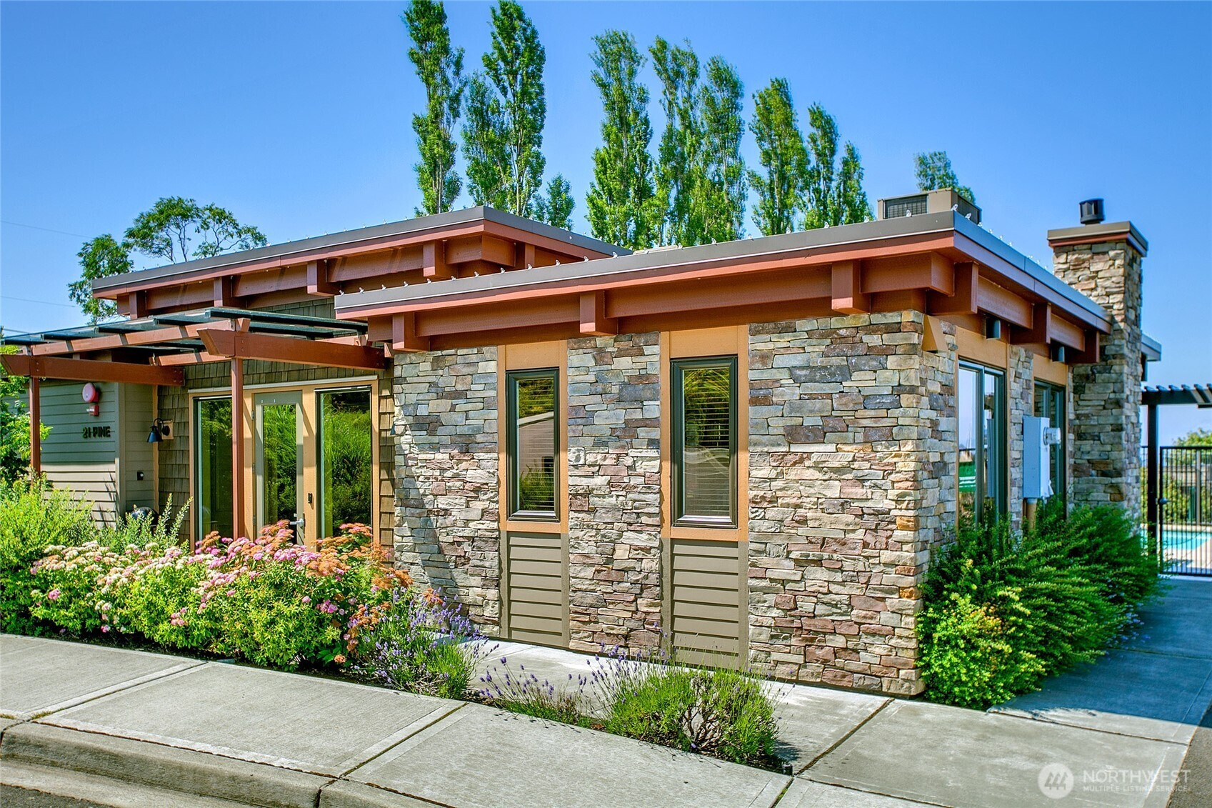 55 Pine Street, Edmonds, WA 98020