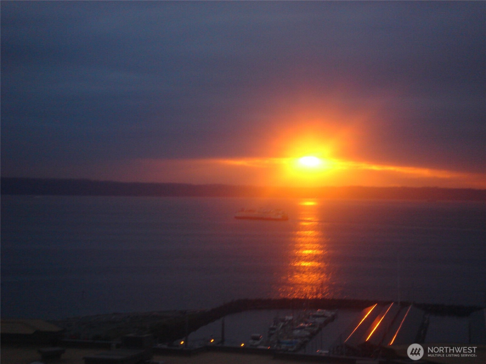 55 Pine Street, Edmonds, WA 98020