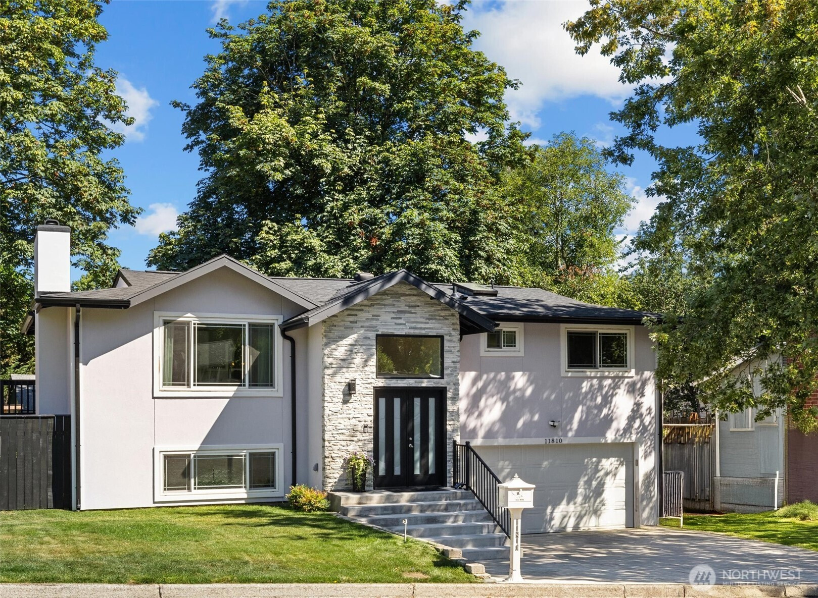 11810 SE 323rd Place SE, Auburn, WA 98092