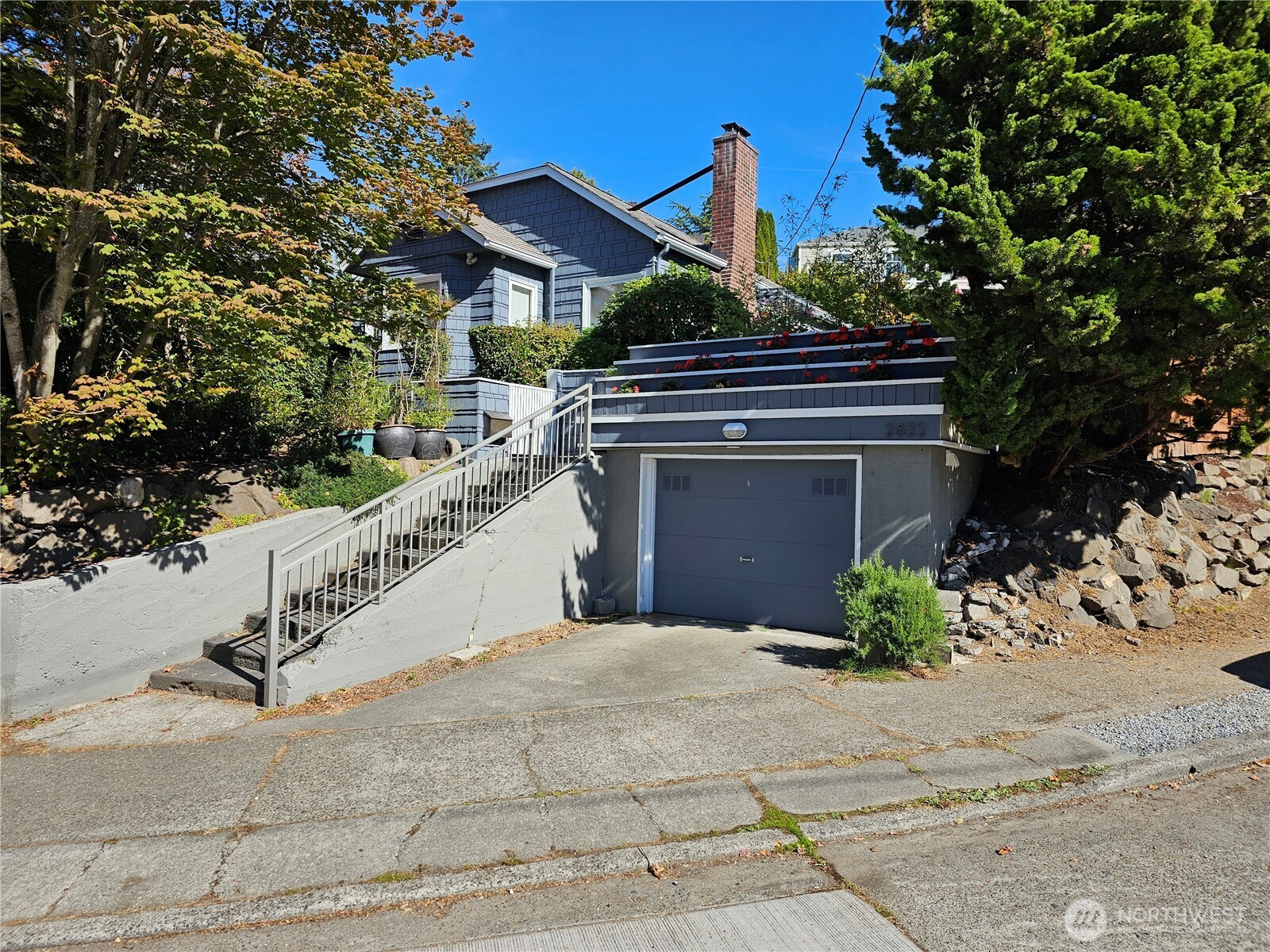 2822 Prosch Avenue W, Seattle, WA 98119
