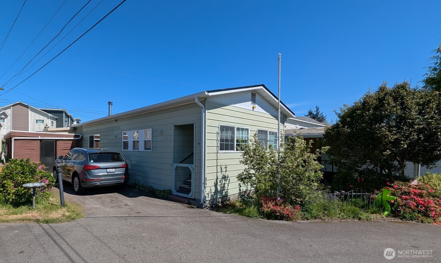 18501 52nd Avenue W, Lynnwood, WA 98037