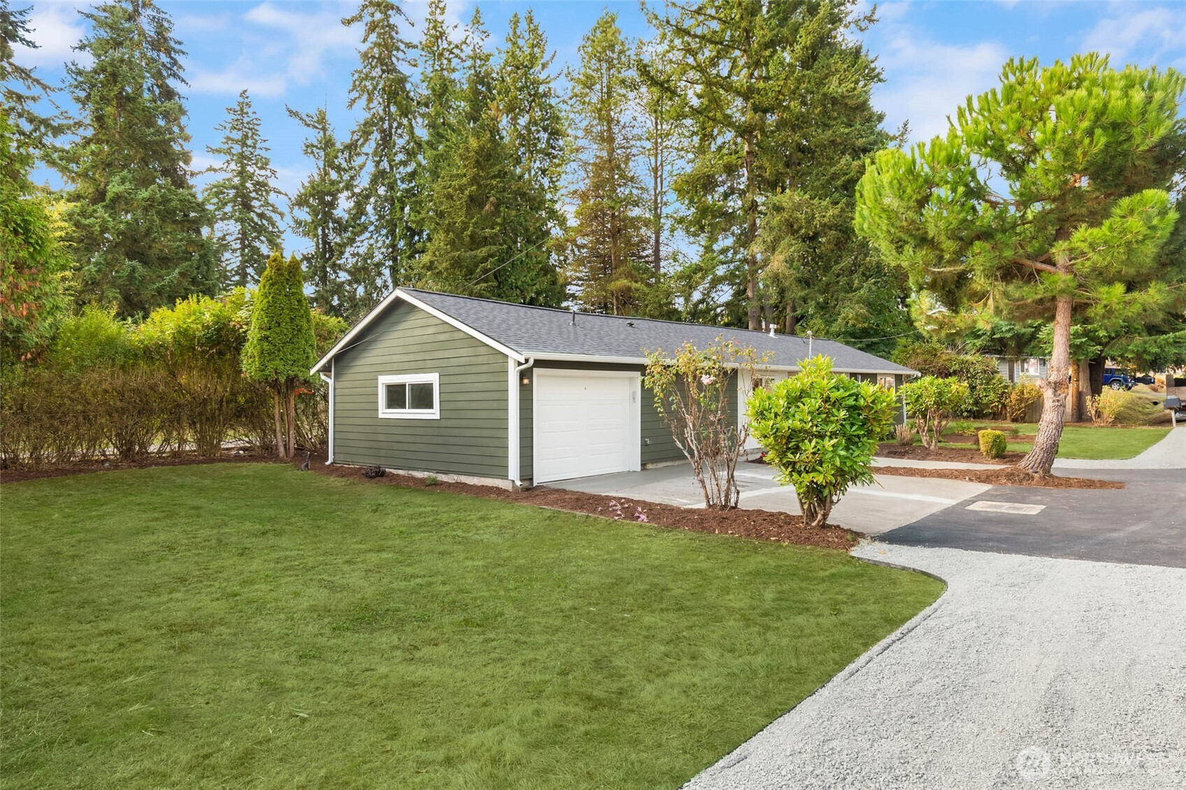 5502 216th Street SW, Mountlake Terrace, WA 98043