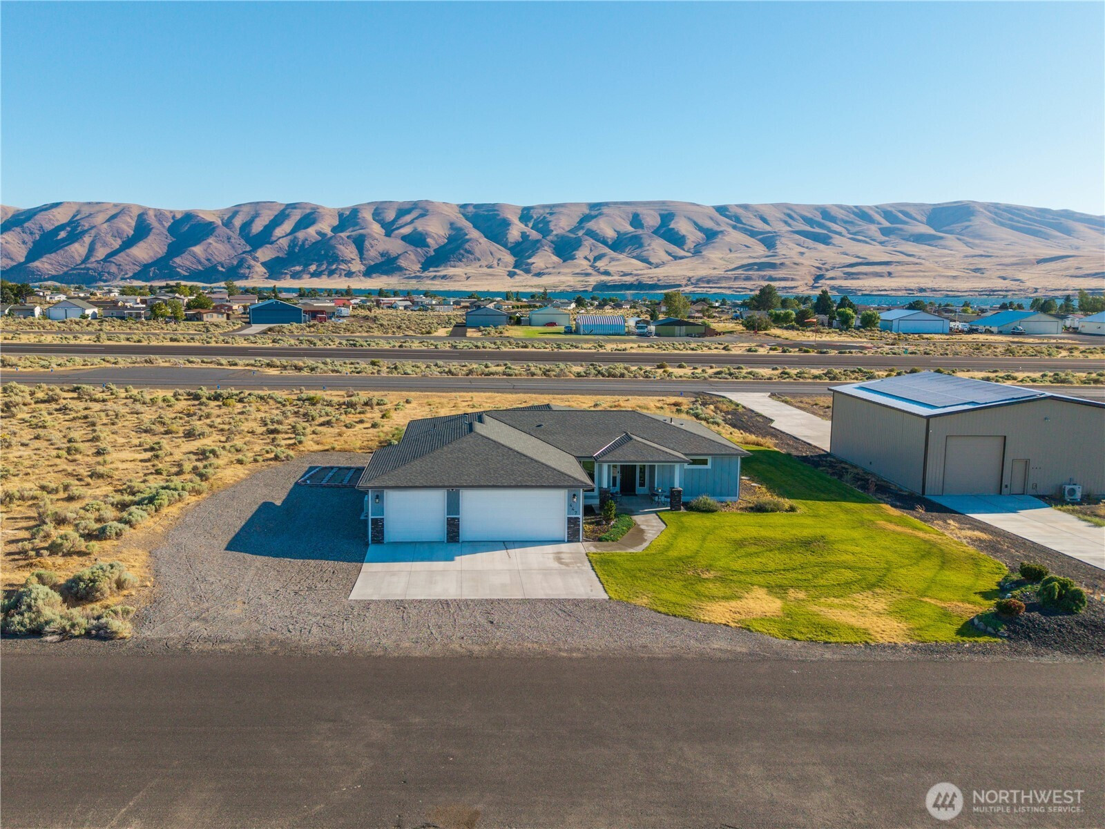 447 Airport Way SW, Mattawa, WA 99349