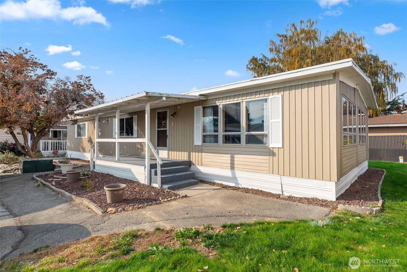 1608 N Western Ave, Wenatchee, WA 98801