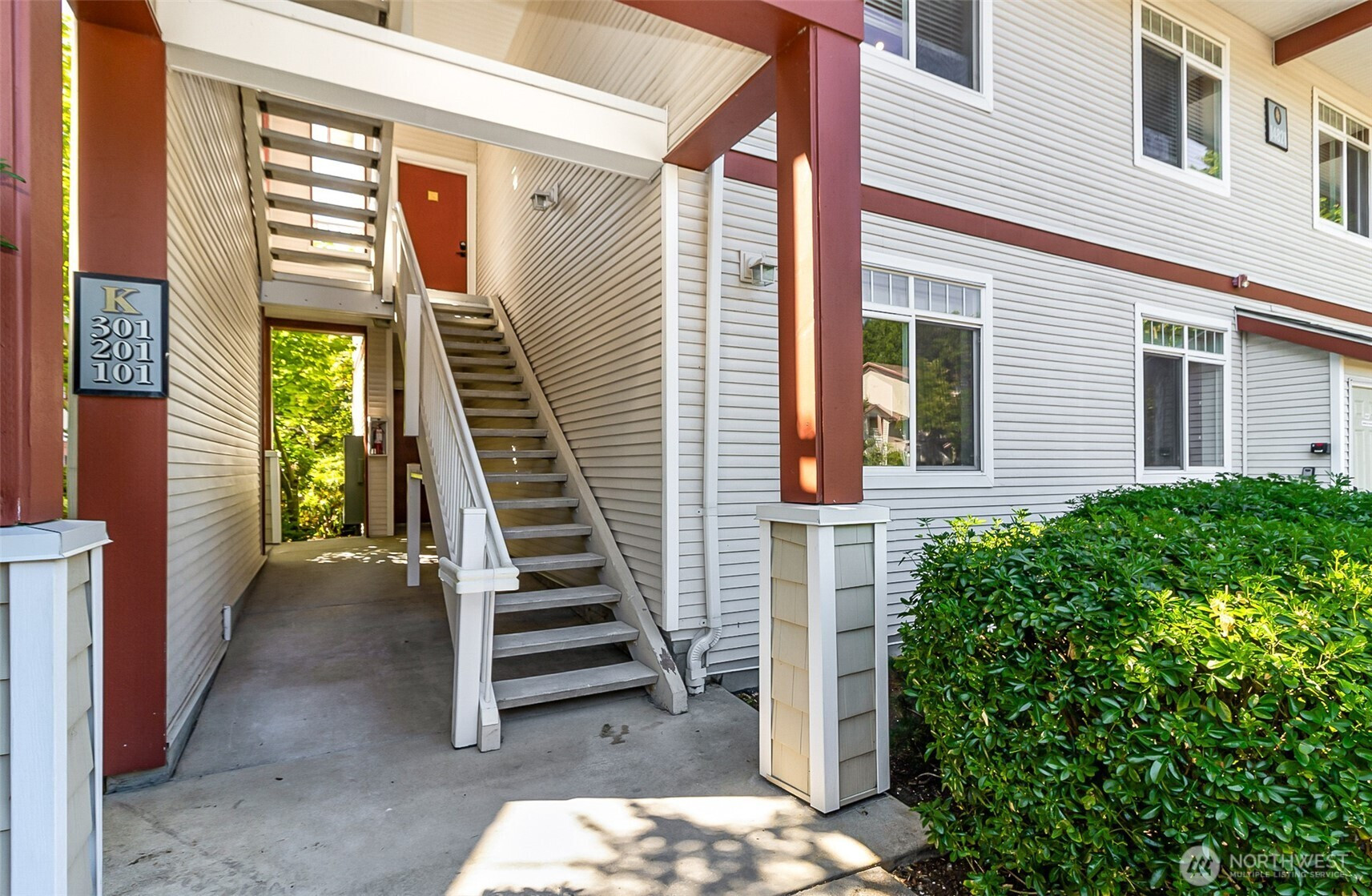14821 29th Avenue W., Lynnwood, WA 98087
