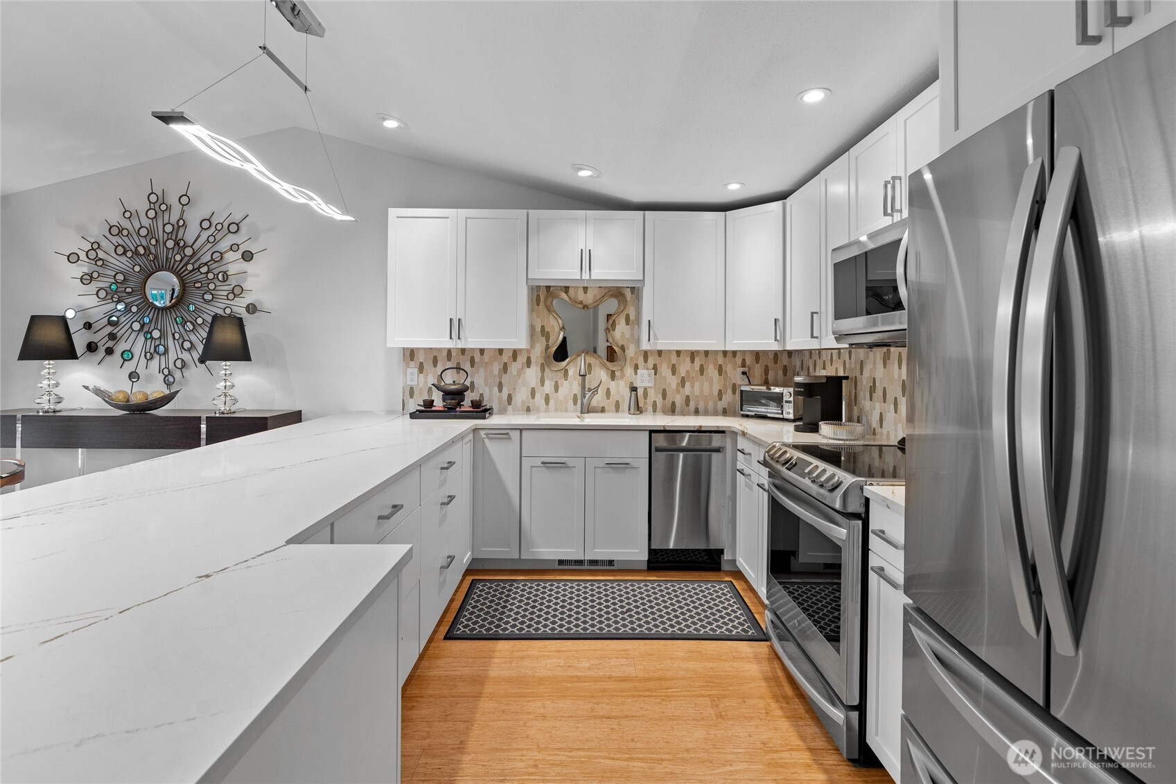 6020 N Highlands Parkway, Tacoma, WA 98406
