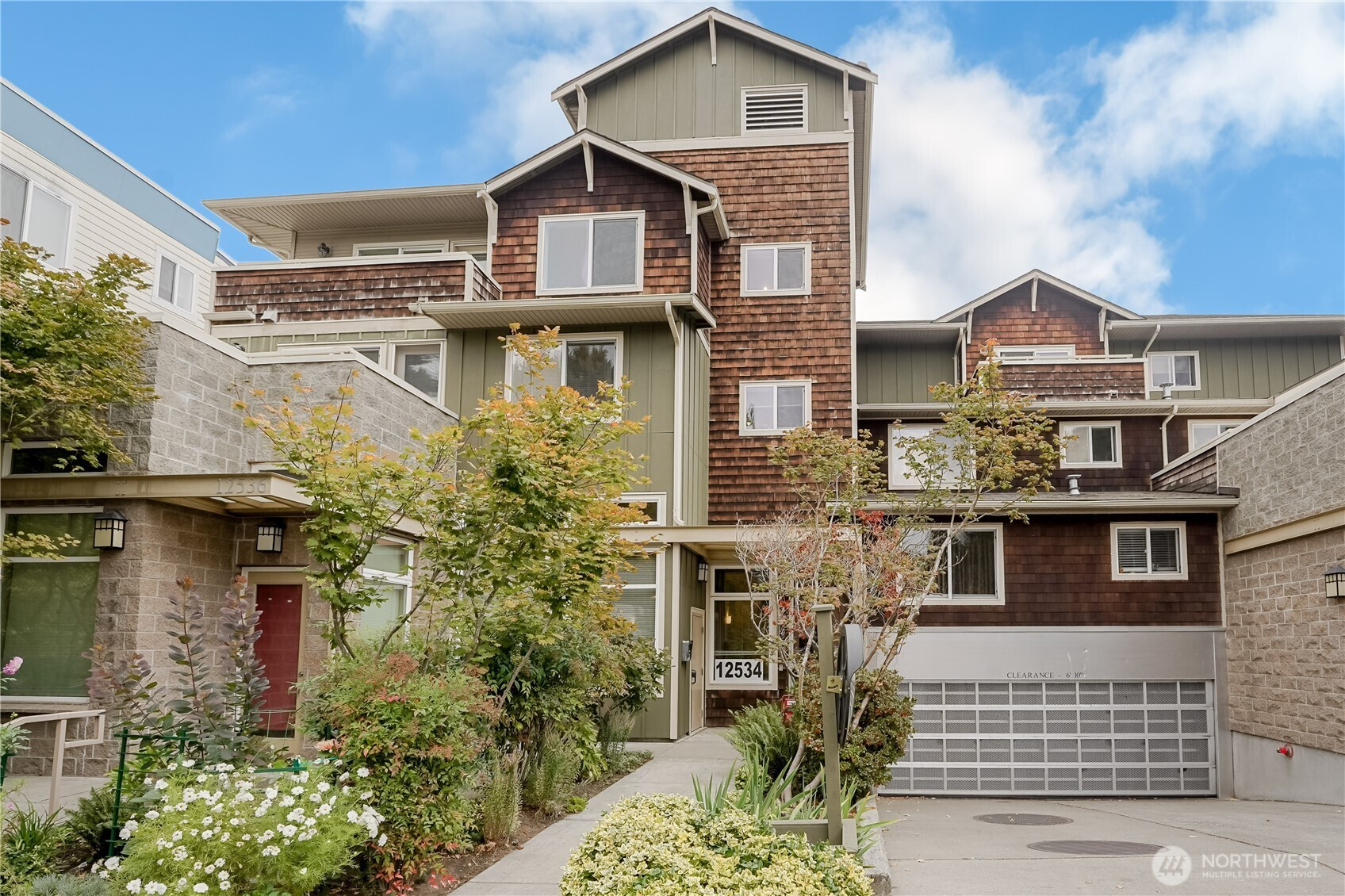 12534 15th Avenue NE, Seattle, WA 98125