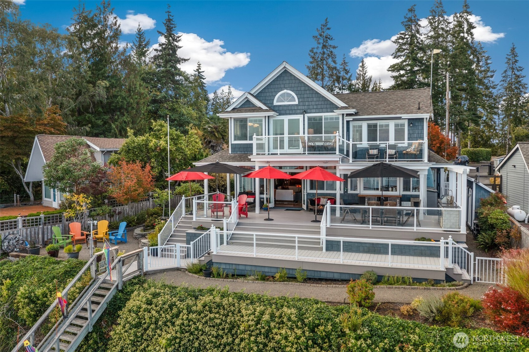 71 E Grape Drive, Grapeview, WA 98546