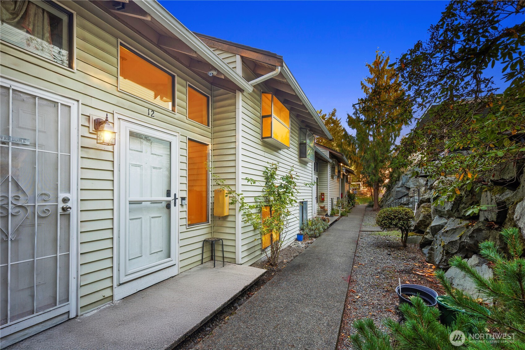 15625 42nd Avenue S, Tukwila, WA 98188