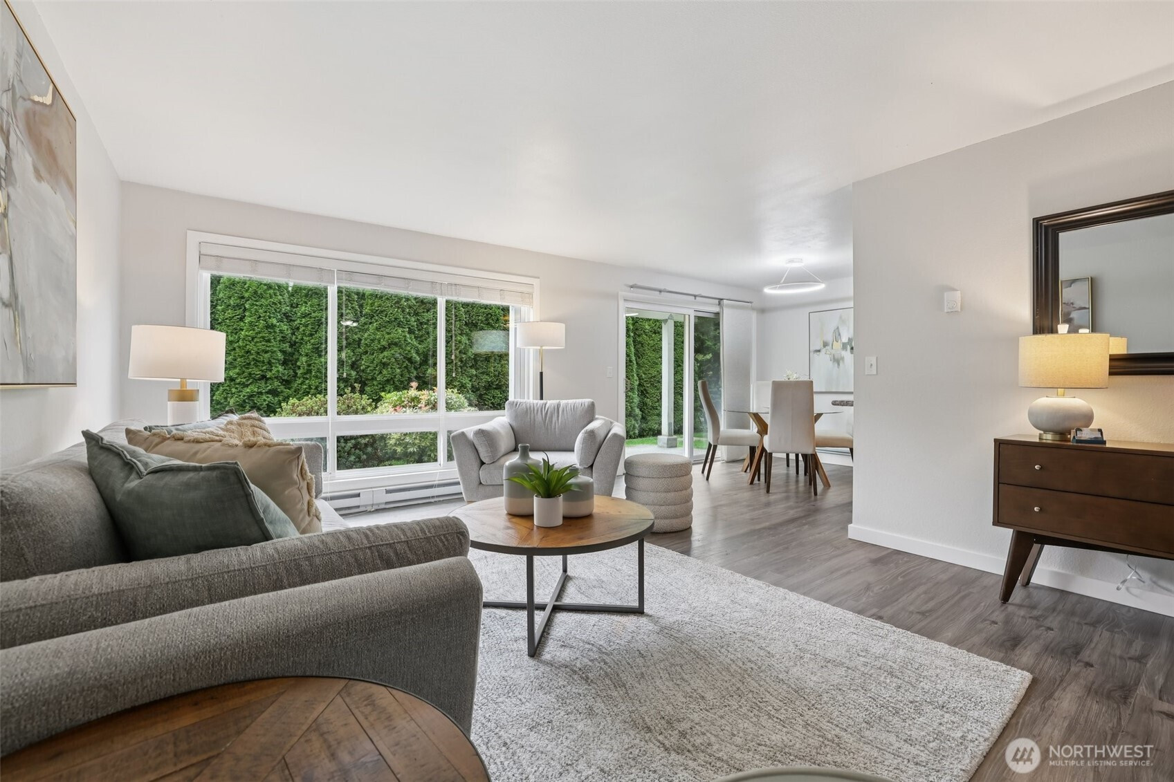 15214 NE 8th Street, Bellevue, WA 98007