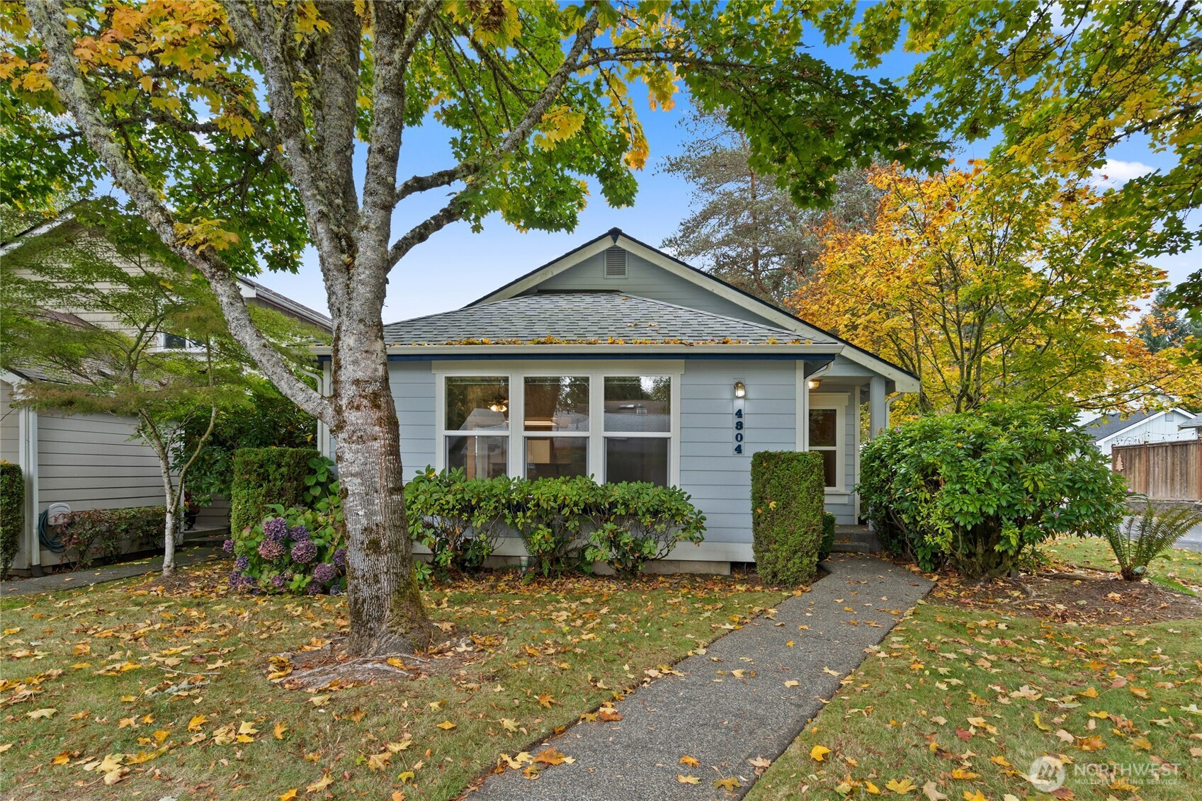 4304 Richmond Lane SE, Lacey, WA 98503