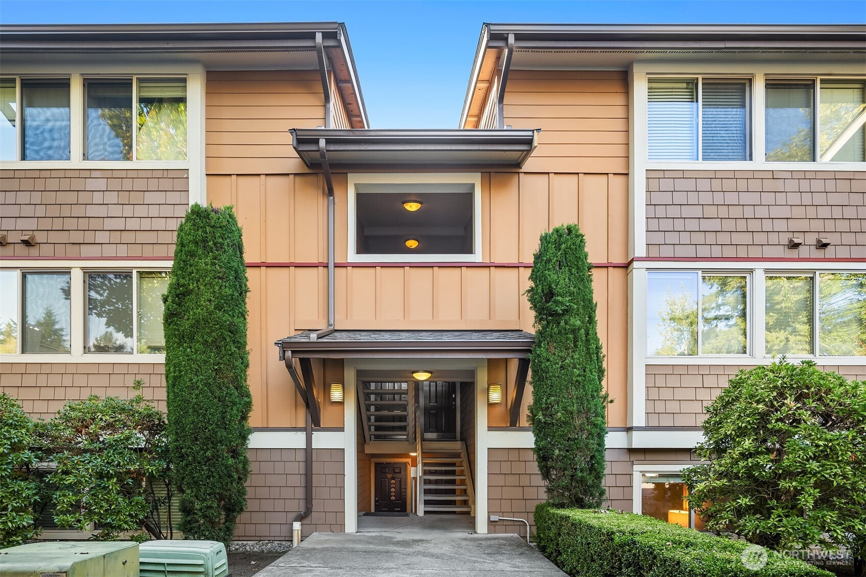 8240 126th Avenue NE, Kirkland, WA 98033