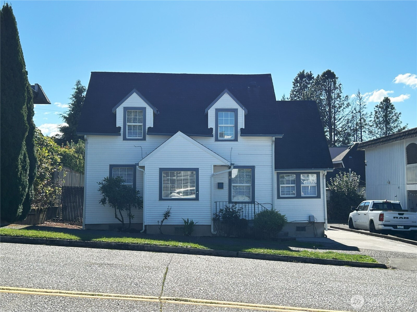 504 COWLITZ WAY Street, Kelso, WA 98626