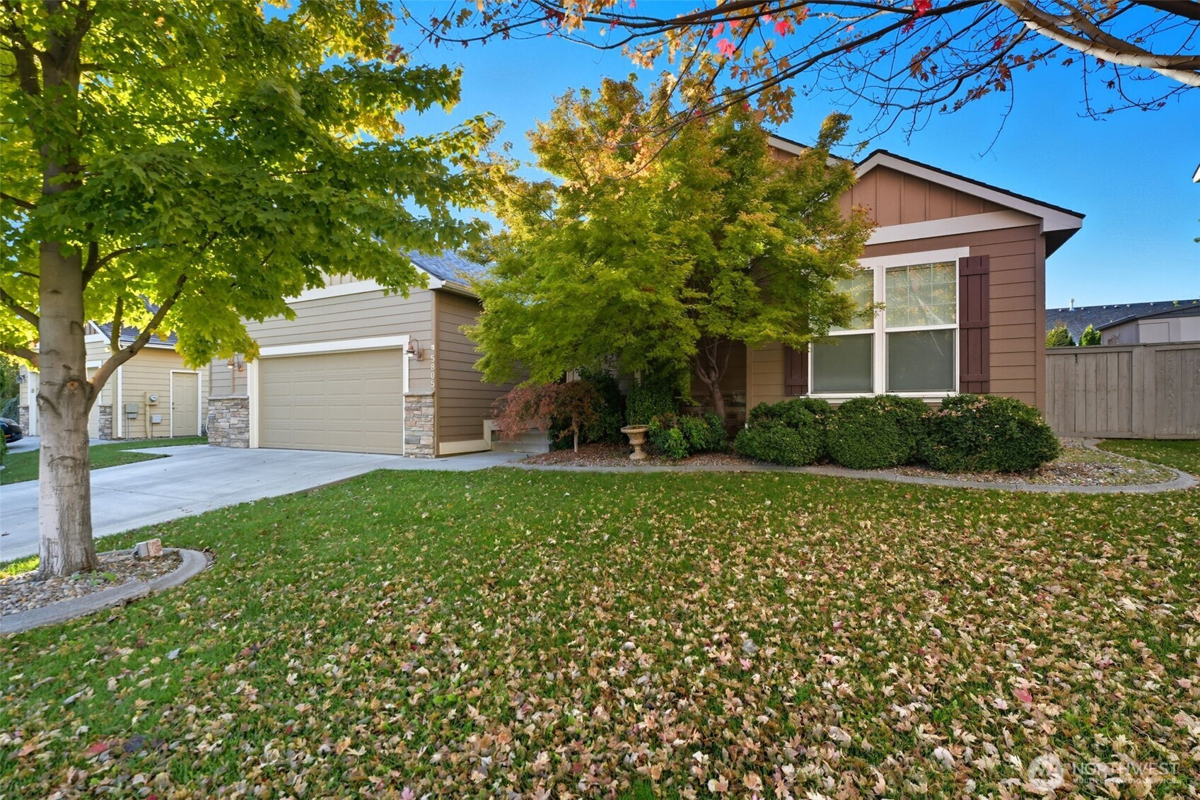 5805 W 14th Avenue, Kennewick, WA 99338