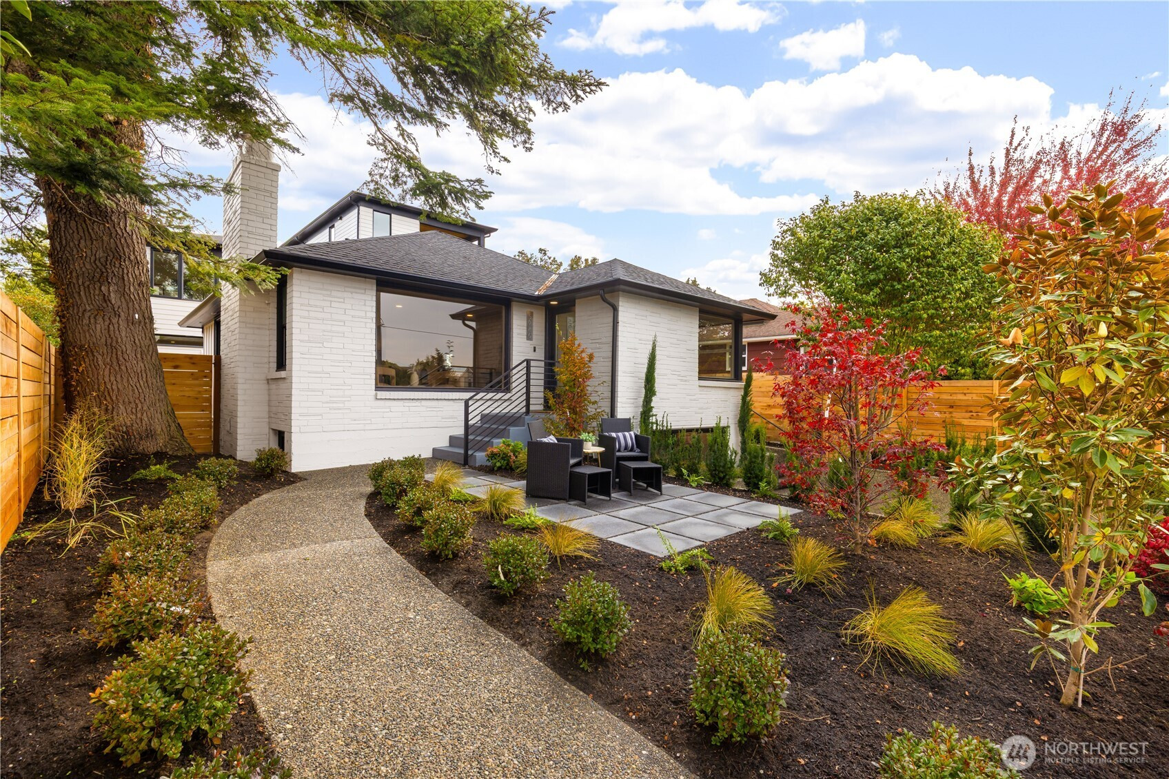 5946 39th Avenue SW, Seattle, WA 98136