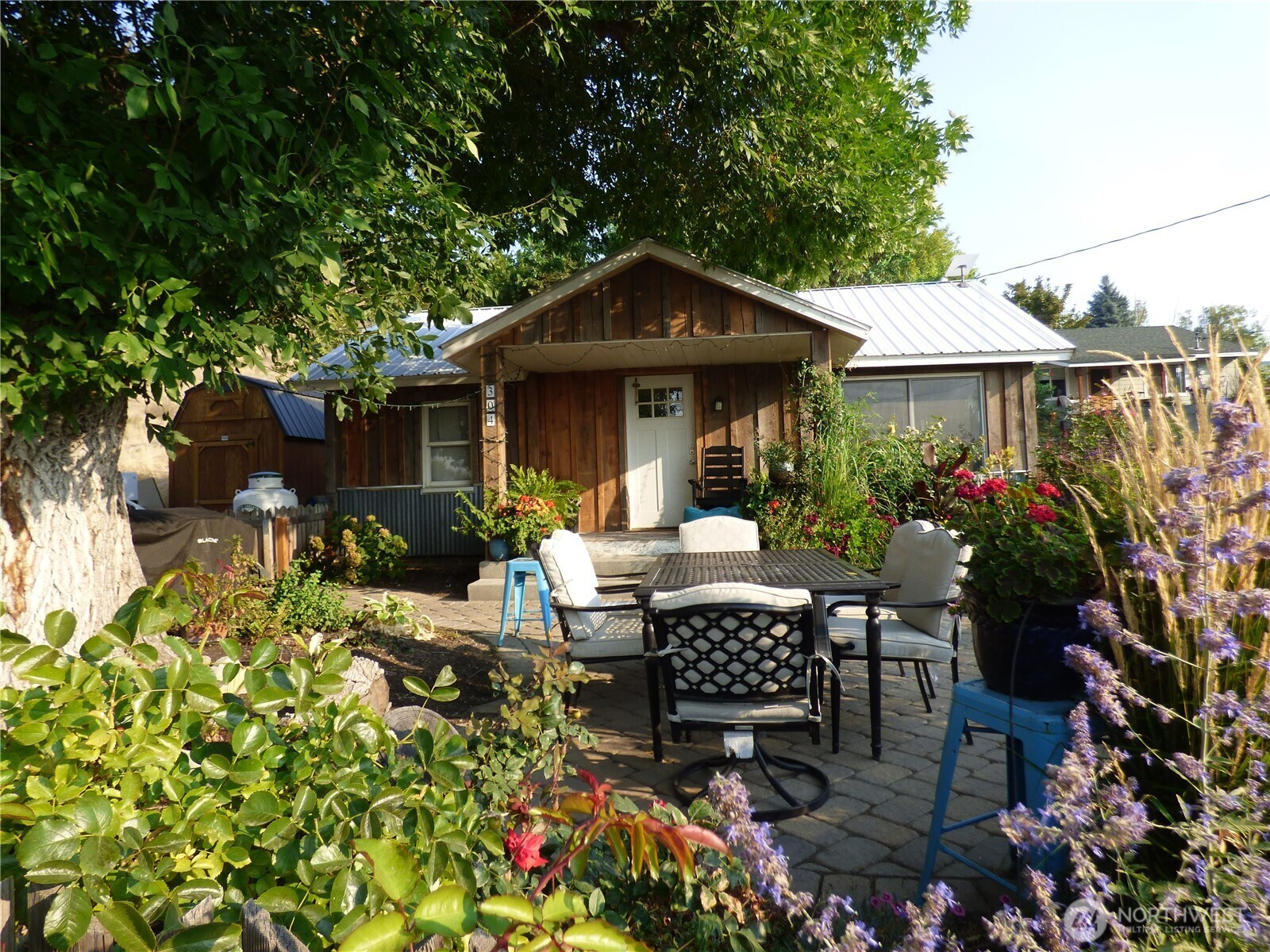 304 Pearl Street, Pateros, WA 98846