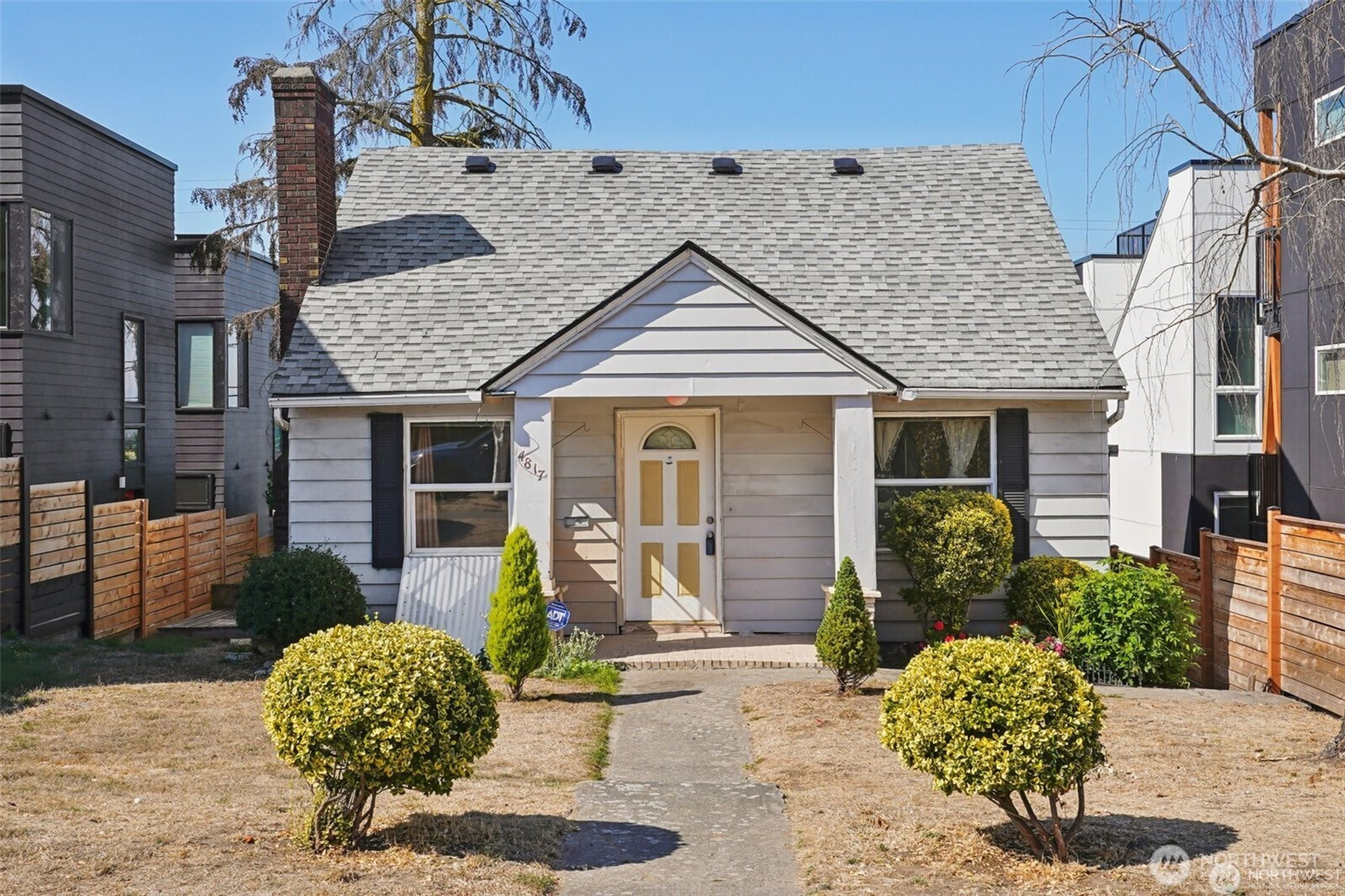 4817 42nd Avenue SW, Seattle, WA 98116