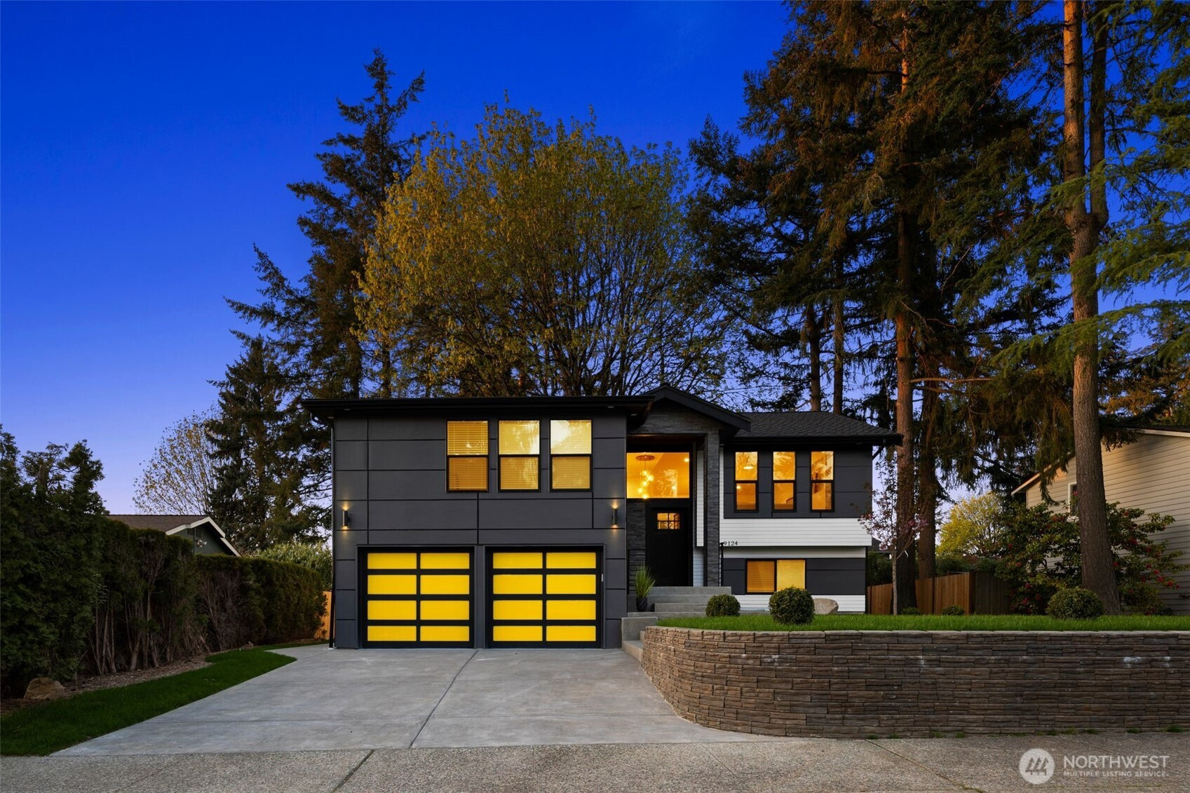 9124 NE 139th Street, Kirkland, WA 98034