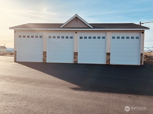 9967 W.8 Road NW, Quincy, WA 98848