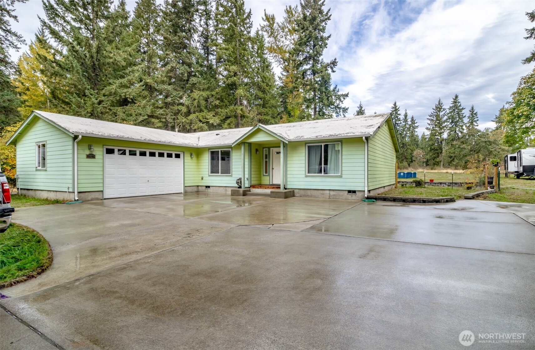 7605 295th, Roy, WA 98580