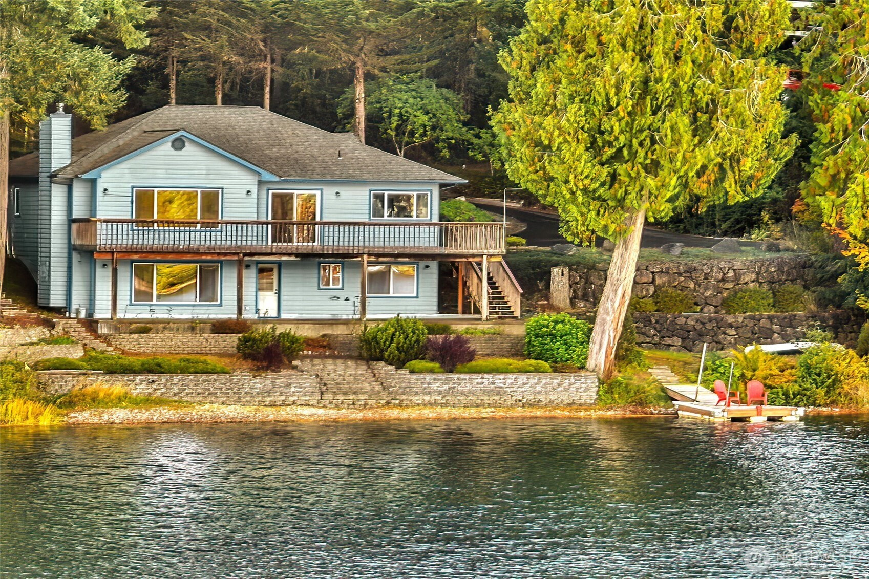 90 E Woodlane Drive, Grapeview, WA 98546