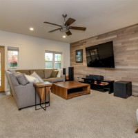 2910 91st Avenue E, Edgewood, WA 98371