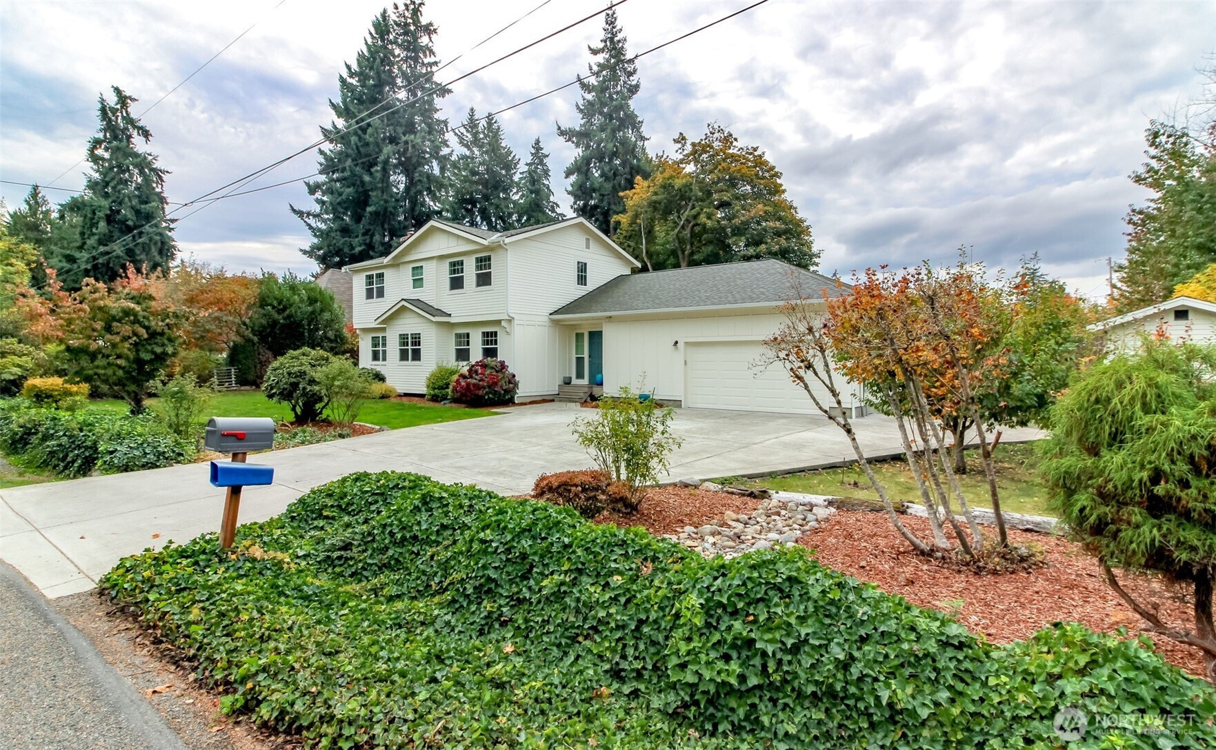 2910 91st Avenue E, Edgewood, WA 98371