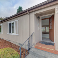 17308 Woodcrest Drive NE, Bothell, WA 98011