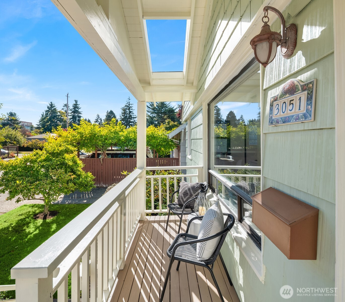 3051 48th Avenue SW, Seattle, WA 98116