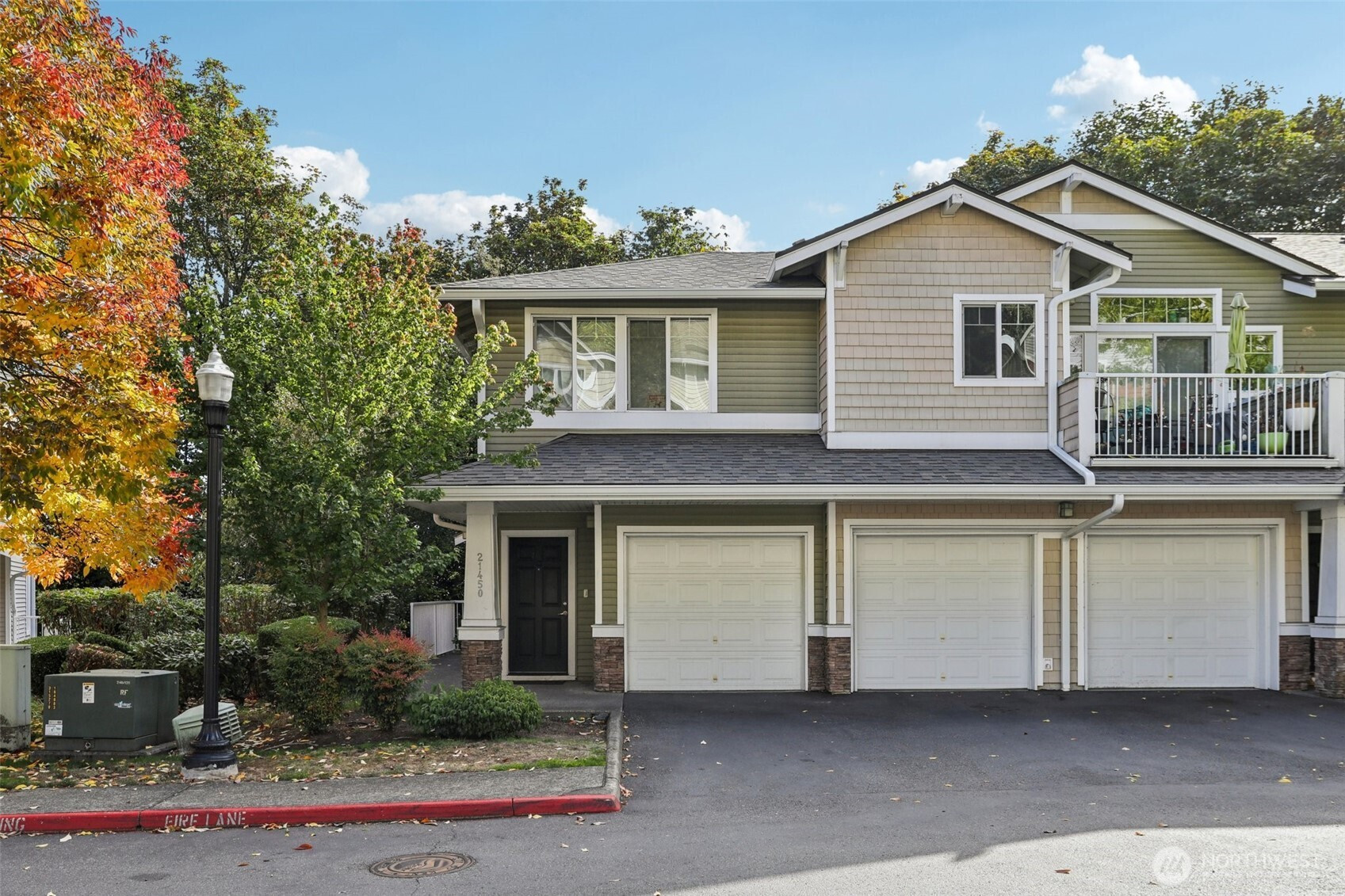 21450 40th Place S, SeaTac, WA 98198