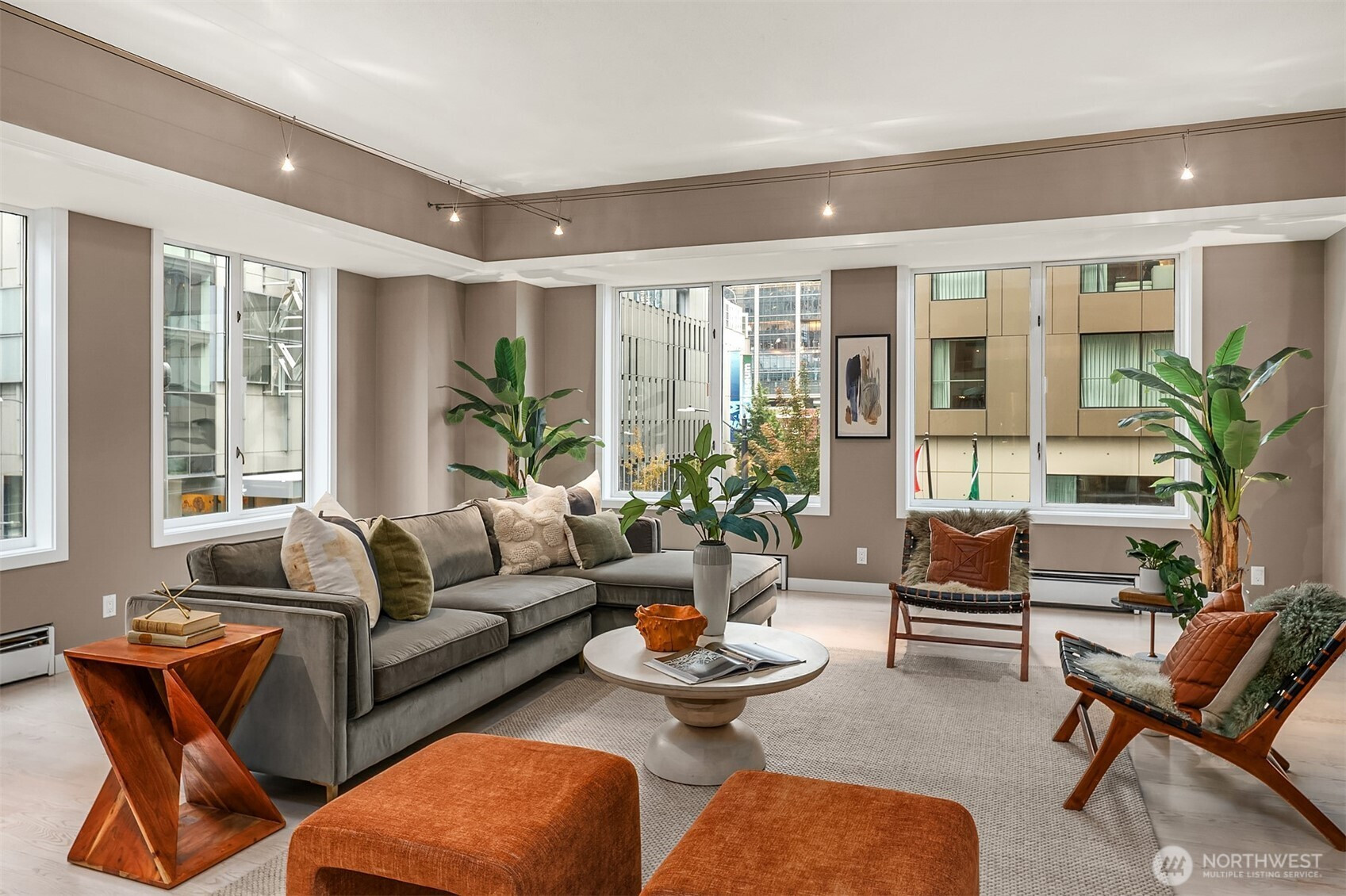 98 Union Street, Seattle, WA 98101