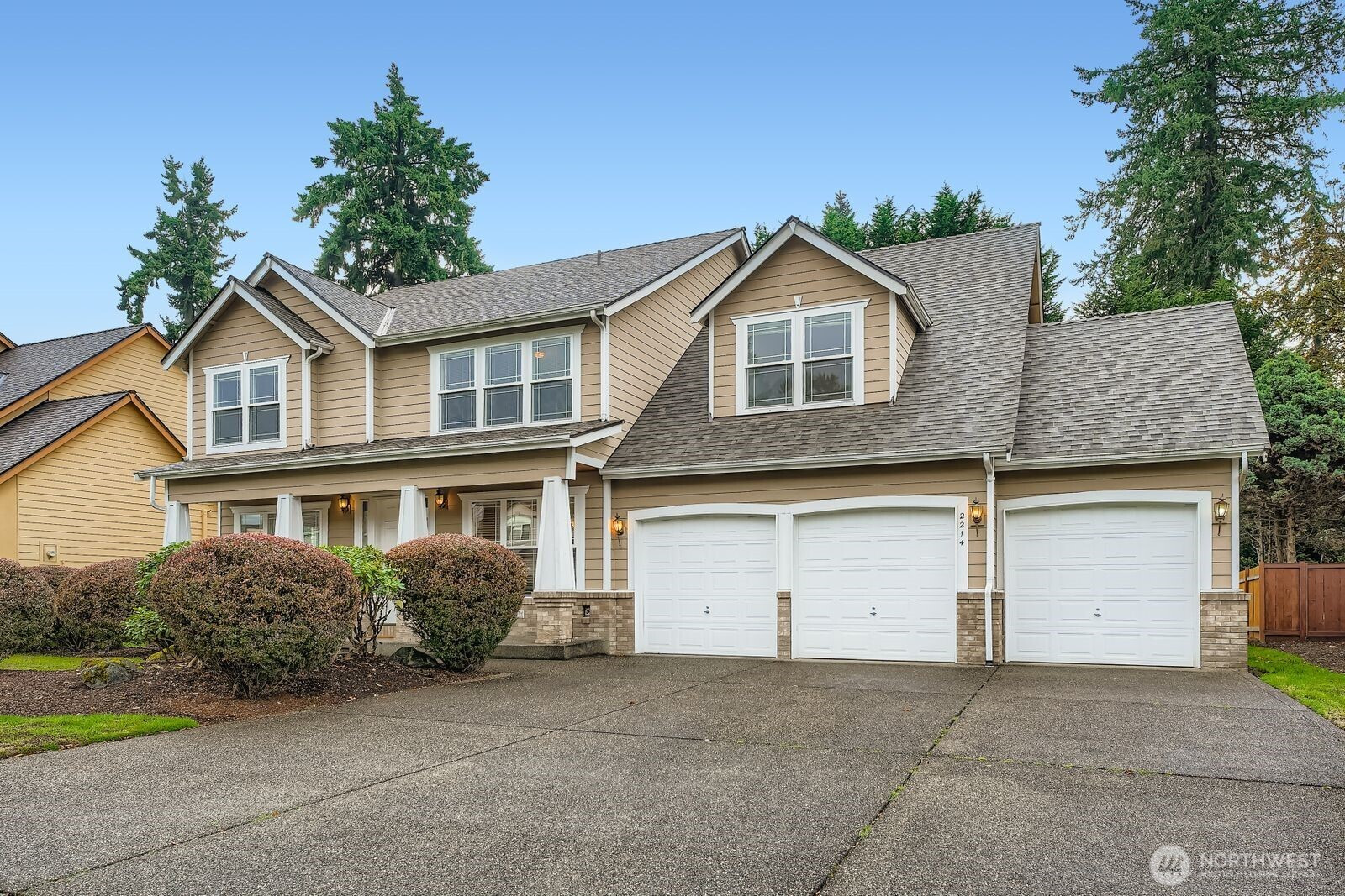 2214 12th Court NW, Auburn, WA 98001