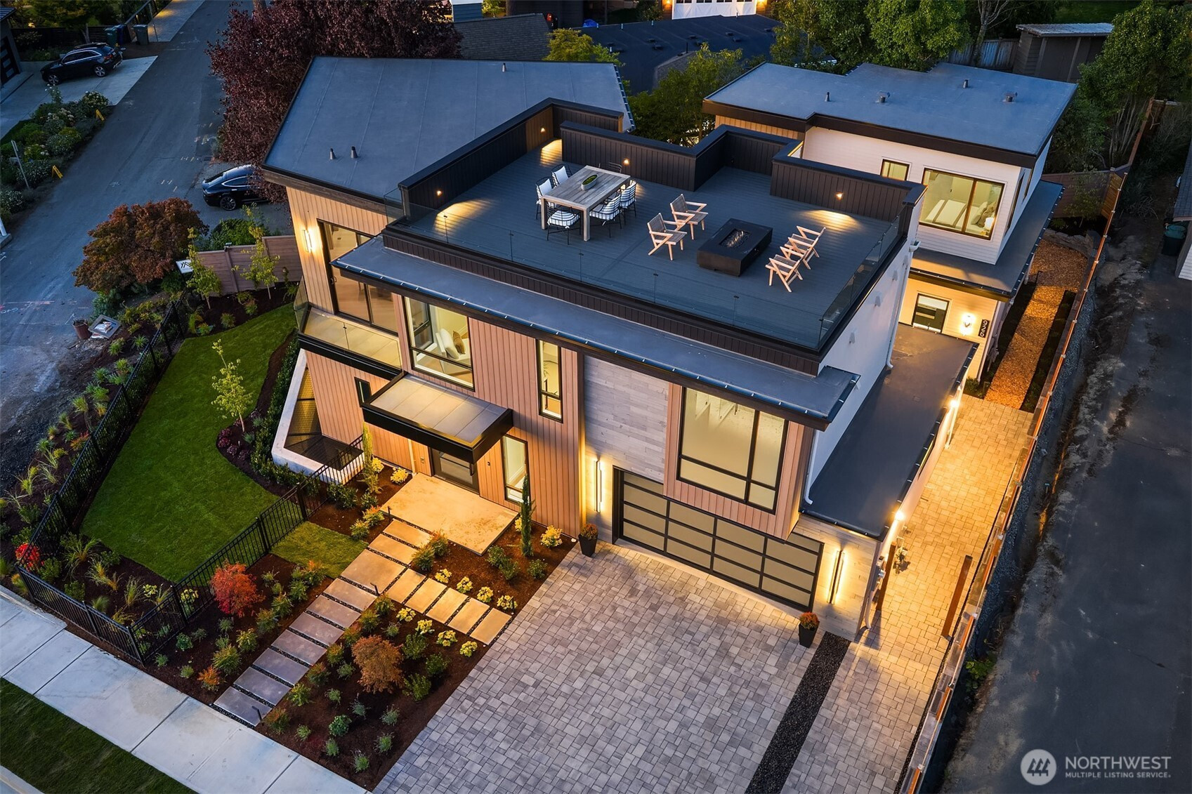928 and 926 18th Avenue W, Kirkland, WA 98033