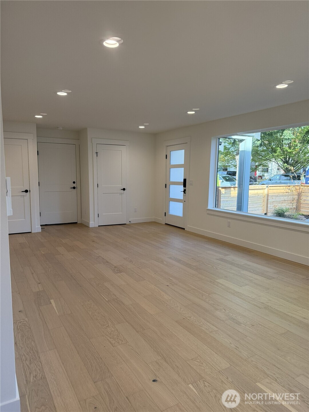 7341 21st Avenue NE, Seattle, WA 98115