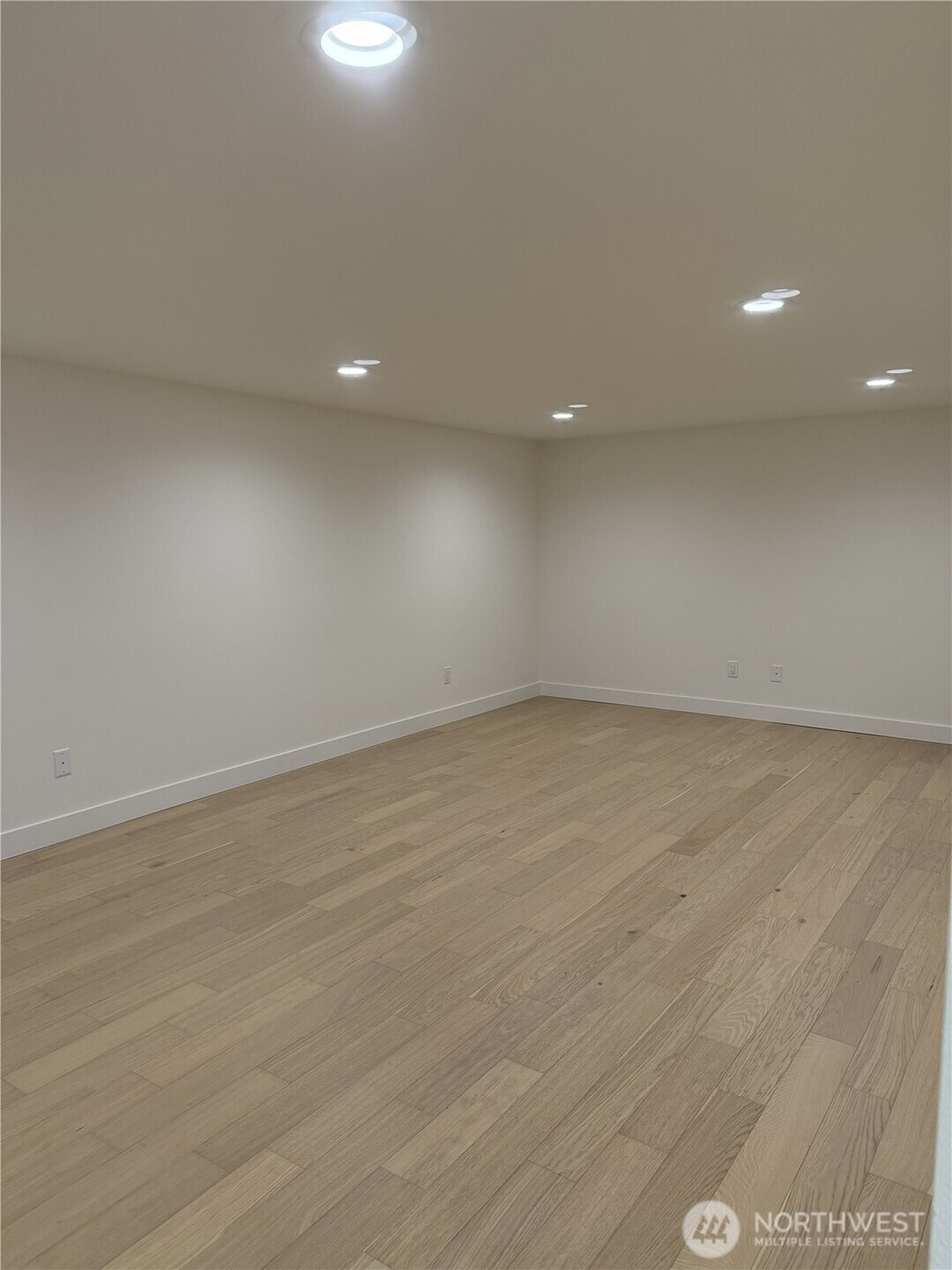 7341 21st Avenue NE, Seattle, WA 98115