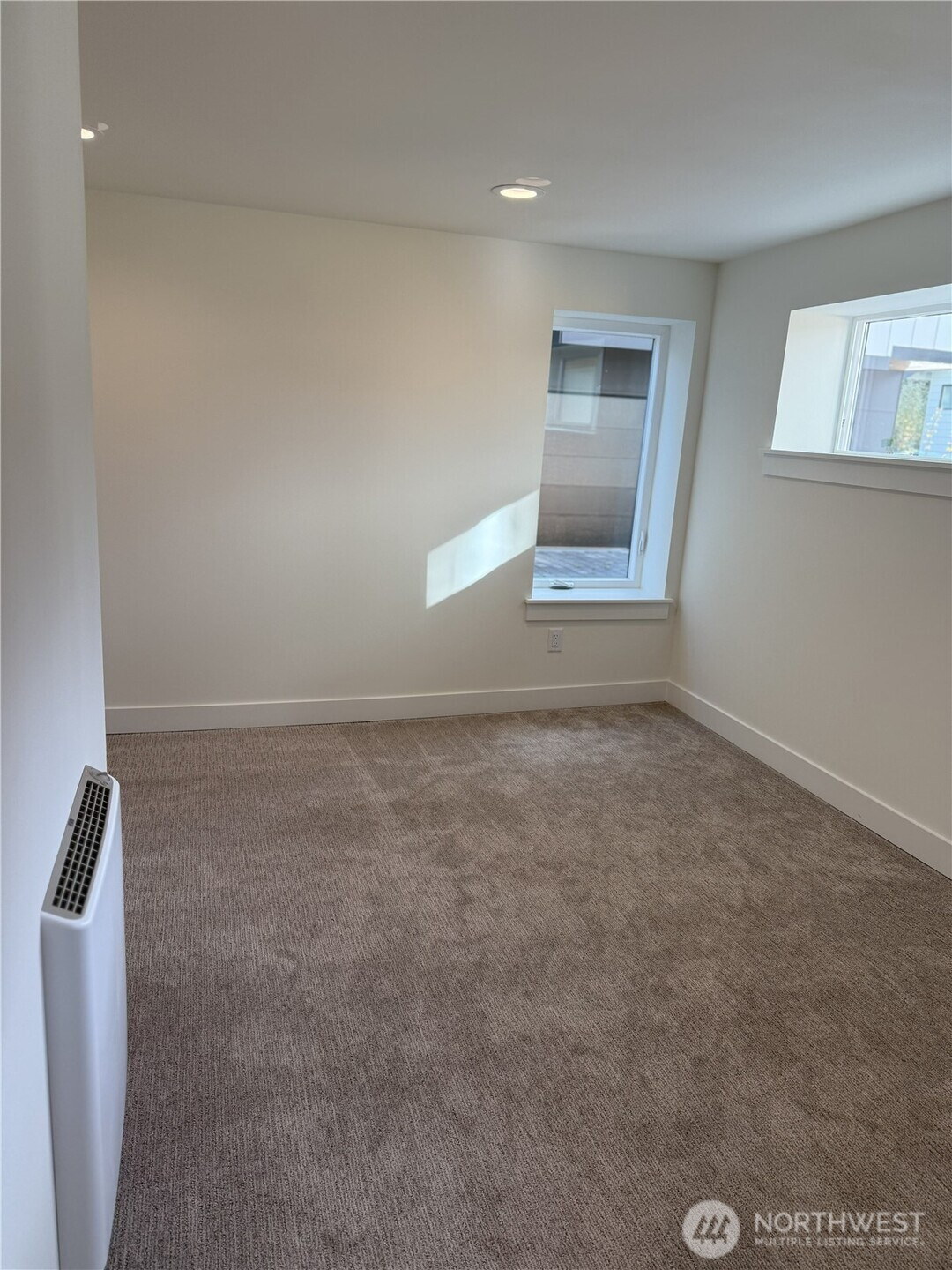 7341 21st Avenue NE, Seattle, WA 98115